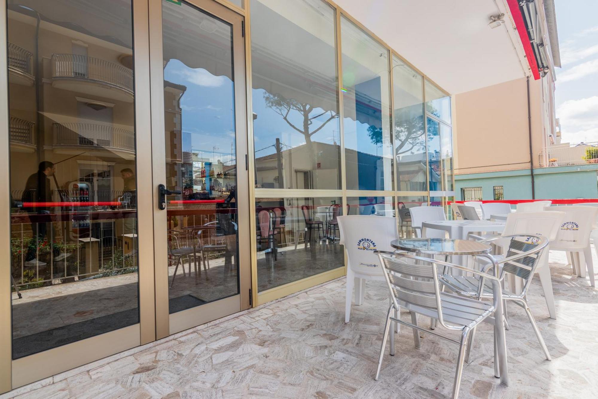 Hotel Serafini Rimini Exterior foto